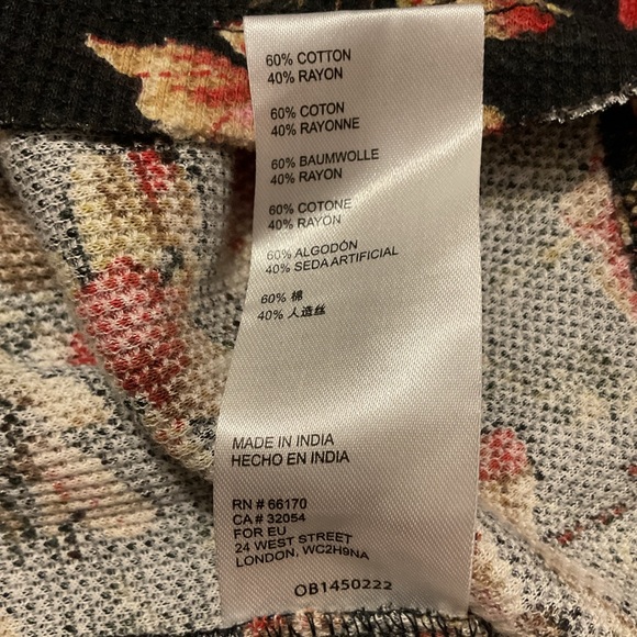 Pilcro Anth Split Neck Top Floral Print Long Sleeves - Picture 7 of 9